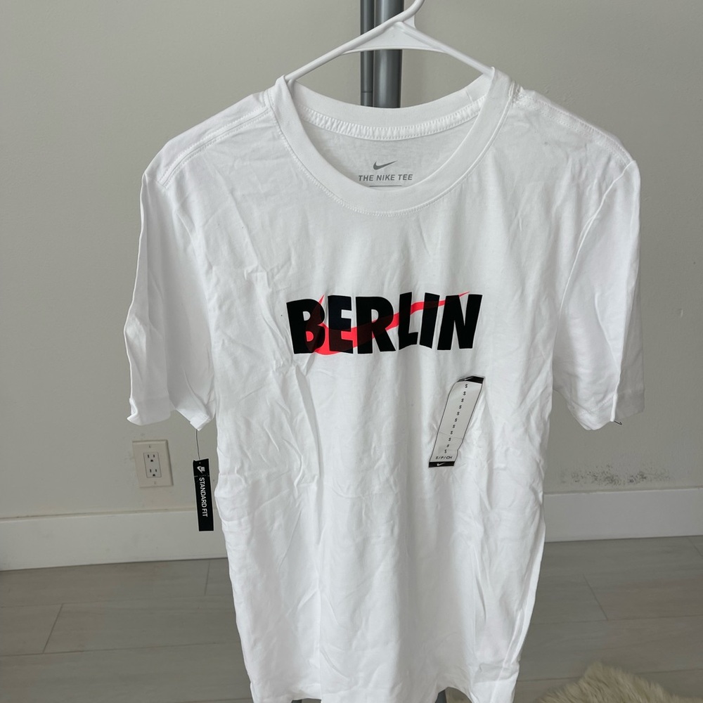 Nike Men's White Berlin Graphic Tee